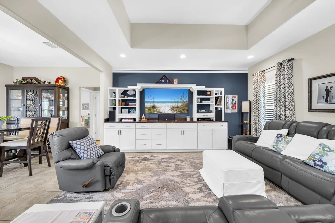 Photo of 79 Shoreline Drive