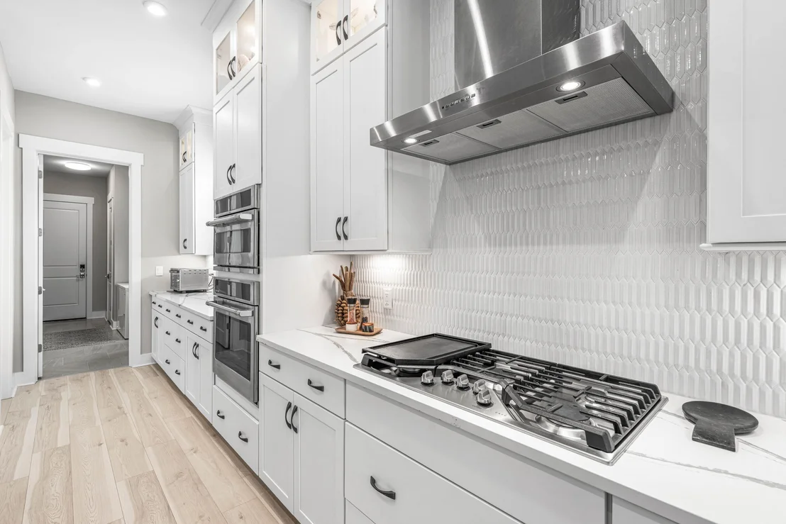 Photo of 446 W Lafayette Road