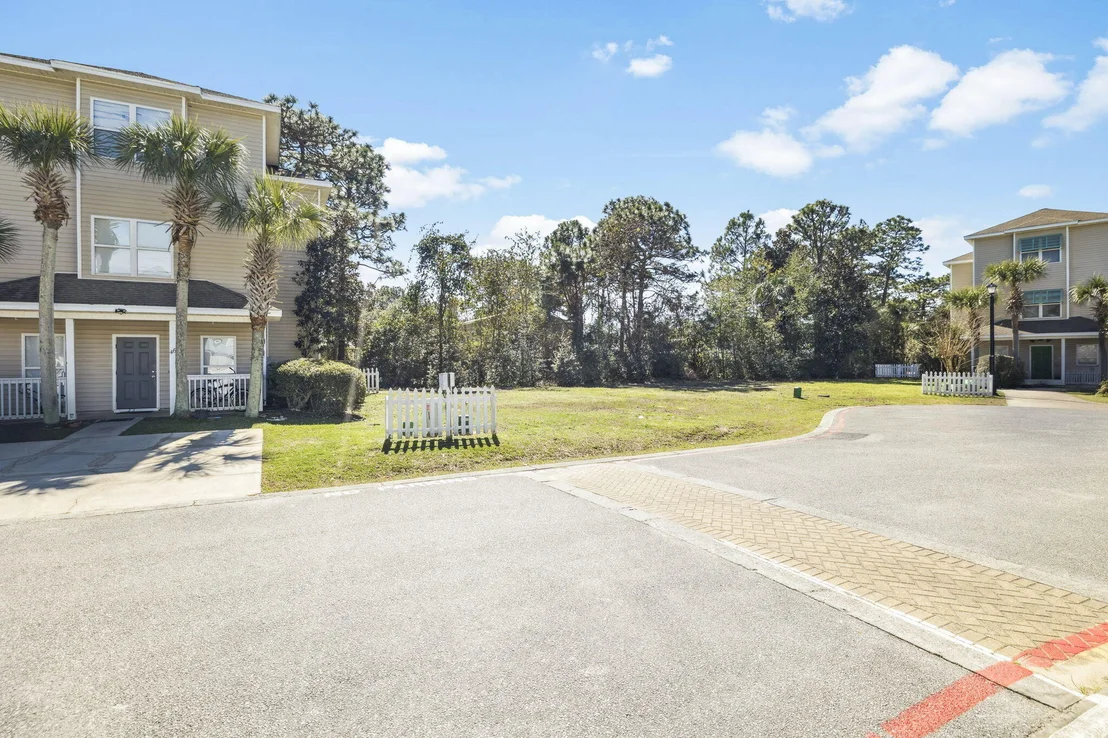 Photo of Lot 4 Enchanted Way