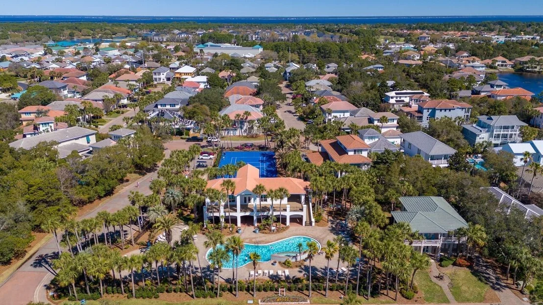 Photo of 93 Cayman Cove