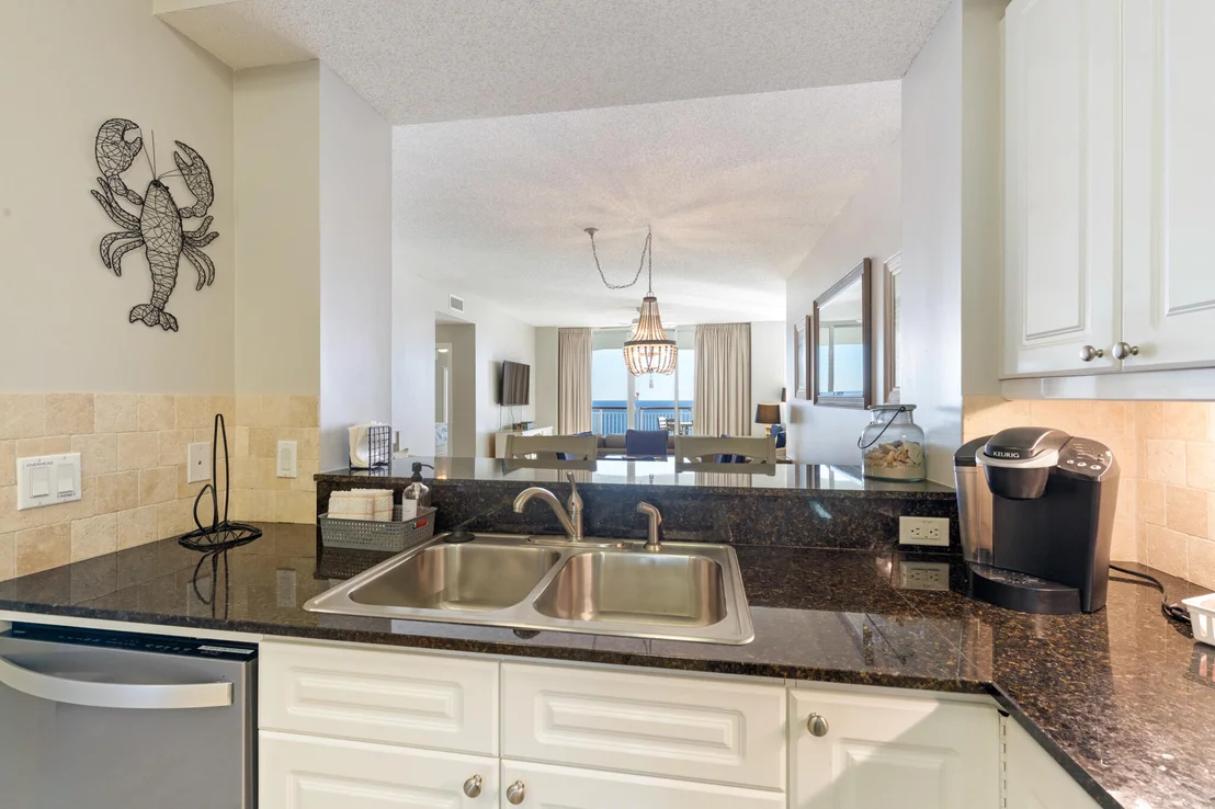 Photo of Unit PH2E at 8501 Gulf Boulevard