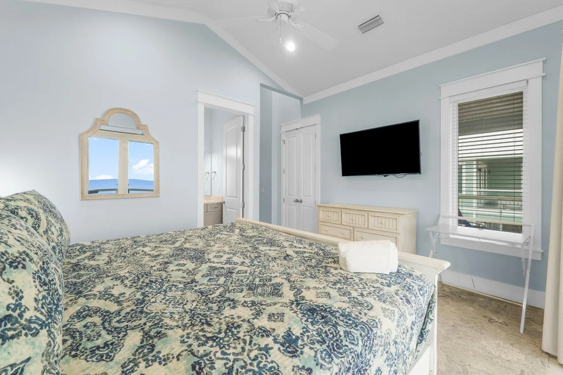 Photo of 9716 Beach Boulevard