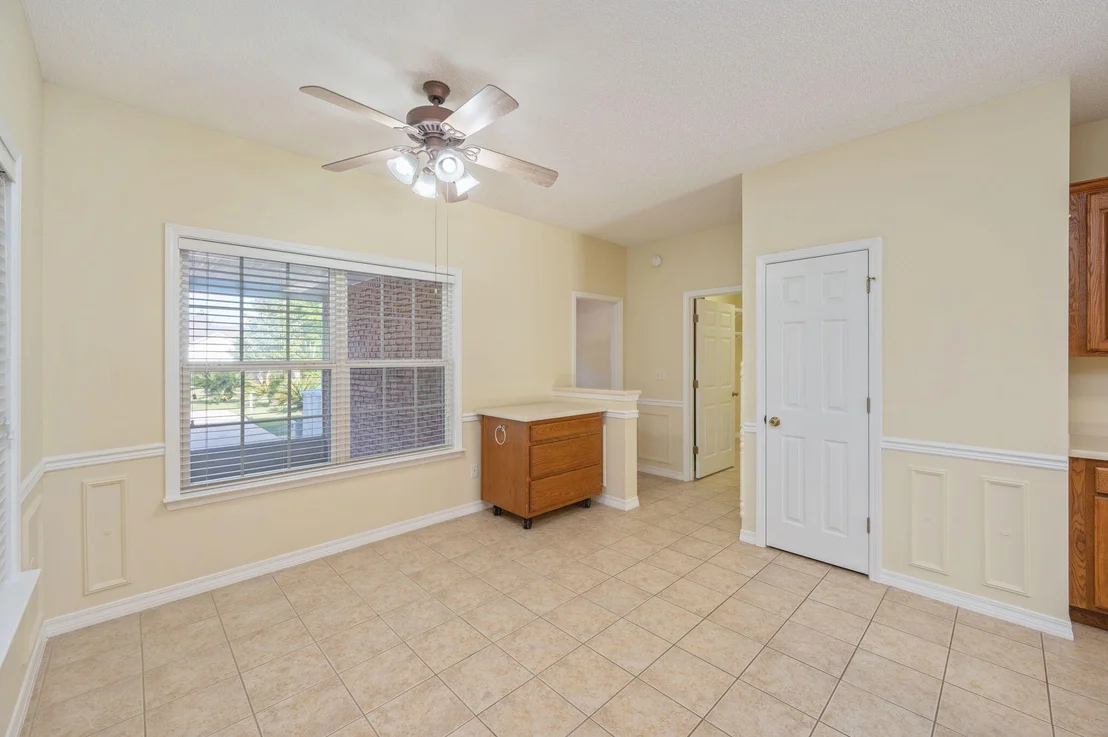Photo of 5552 Frontier Drive