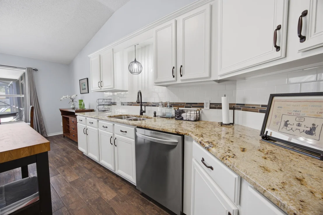 Photo of 7367 Brevard Street