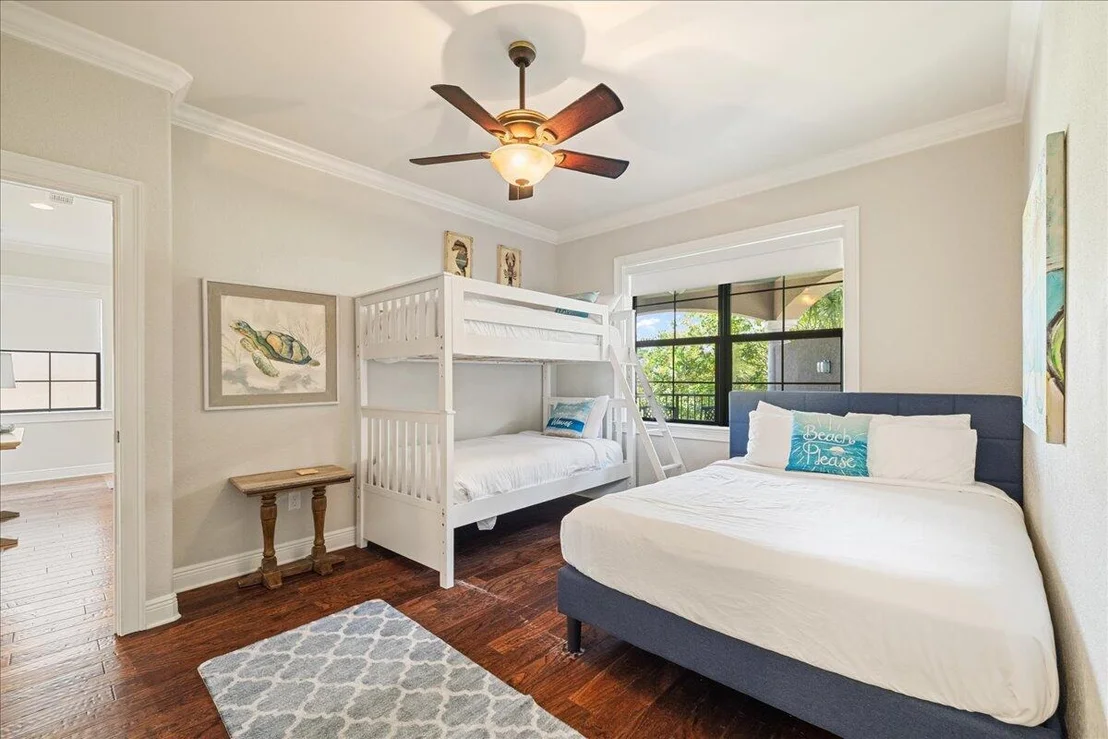 Photo of 1857 Boardwalk Drive