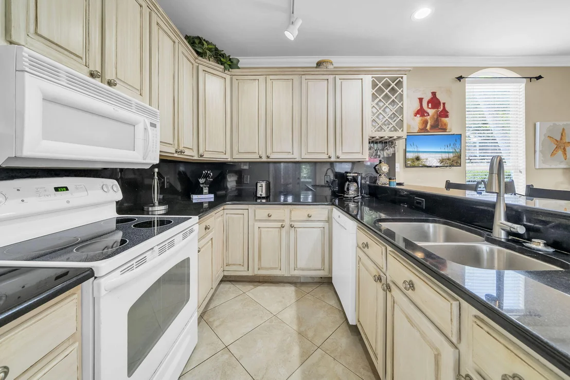 Photo of 11 Topaz Cove