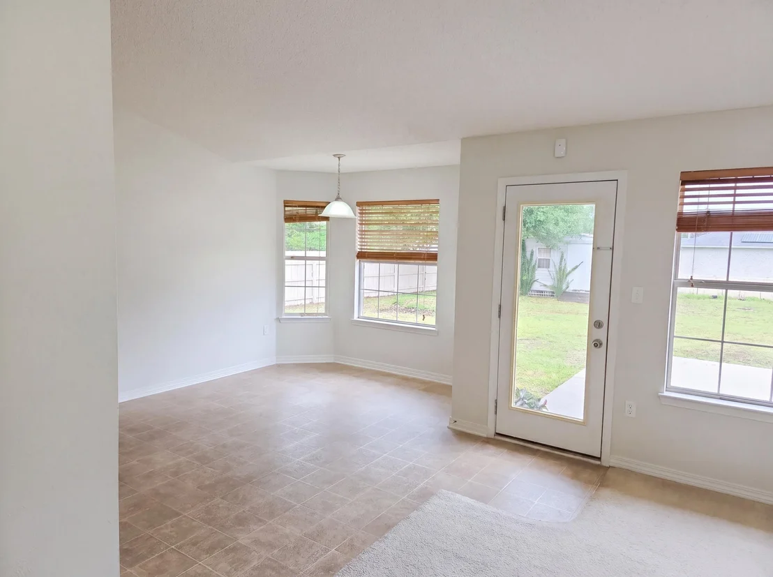 Photo of 9564 Pouder Lane