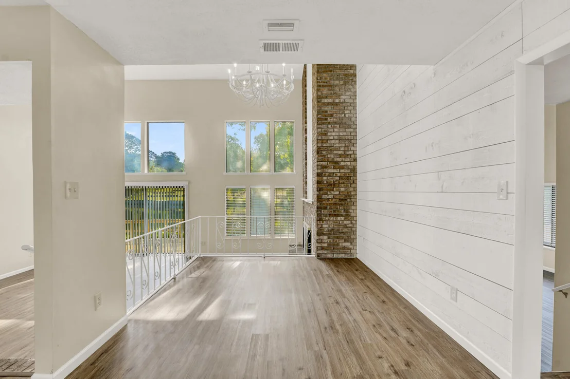 Photo of 645 Carr Drive