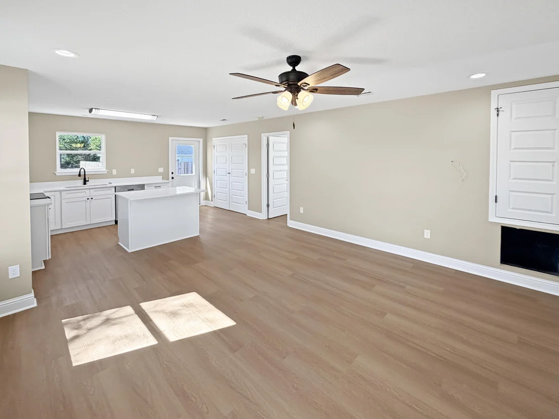 Photo of 5356 Highview Drive