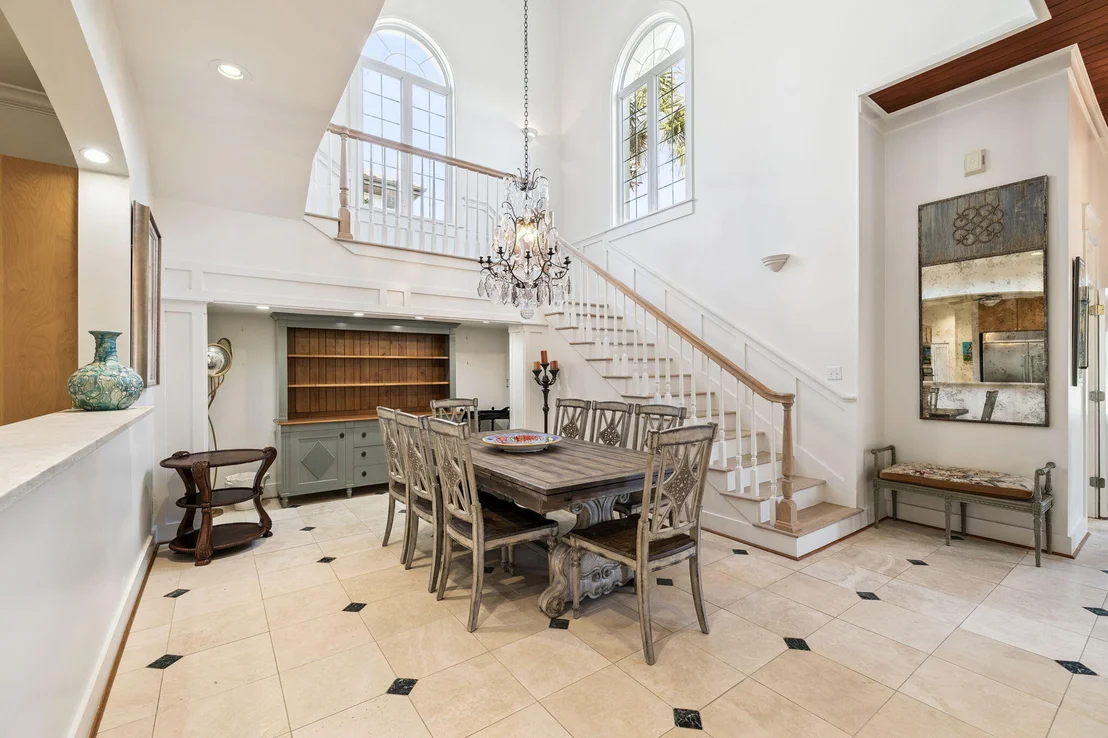 Photo of 152 White Cliffs Boulevard