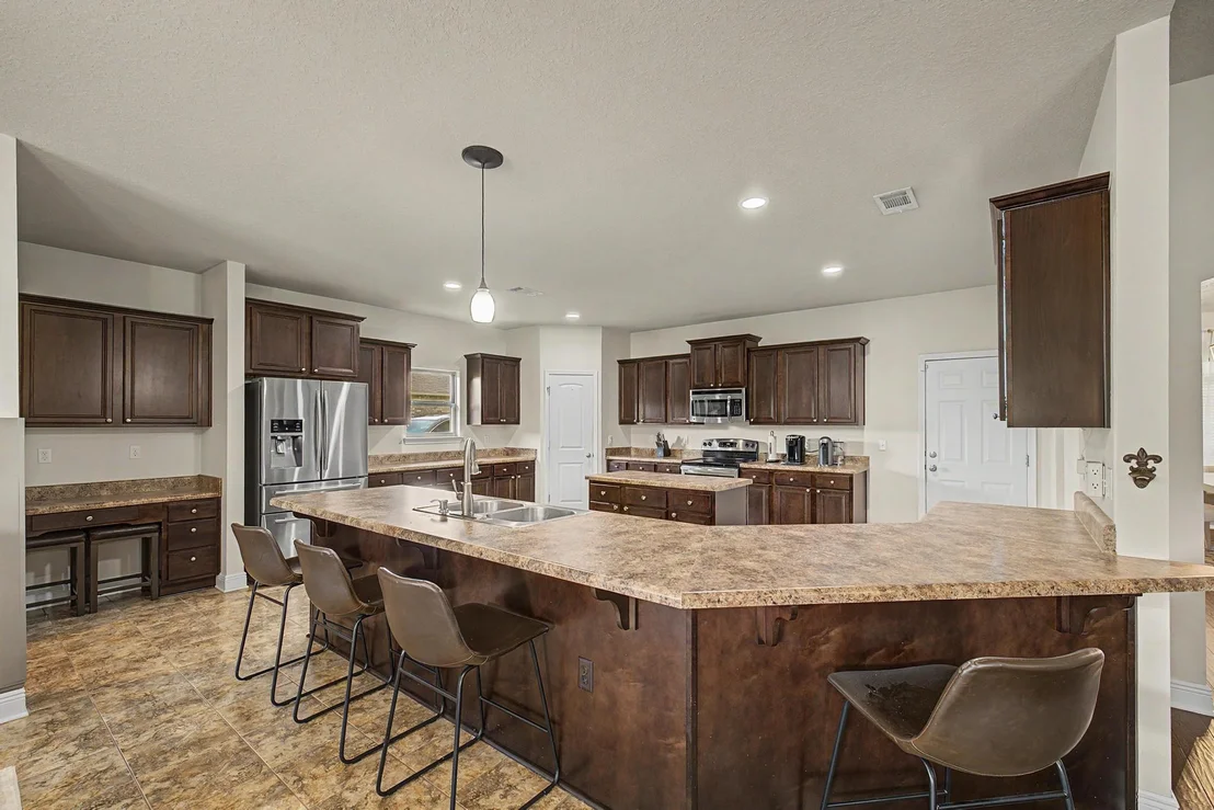 Photo of 9177 Iron Gate Boulevard