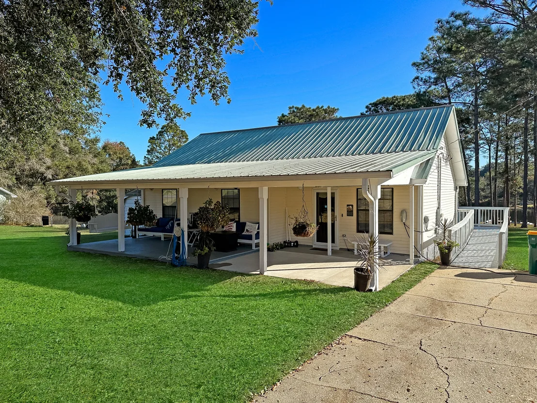 Photo of 112 Windsor Drive