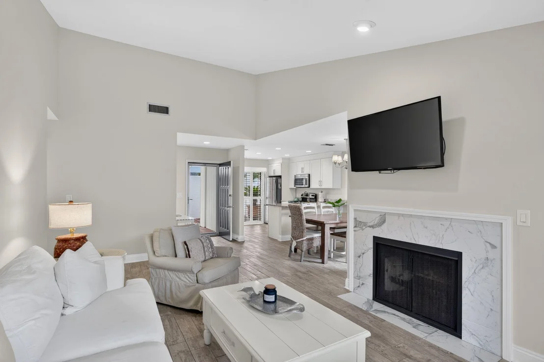 Photo of 485 W Linkside Place