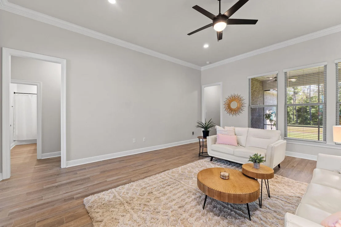 Photo of 77 Flora Lane