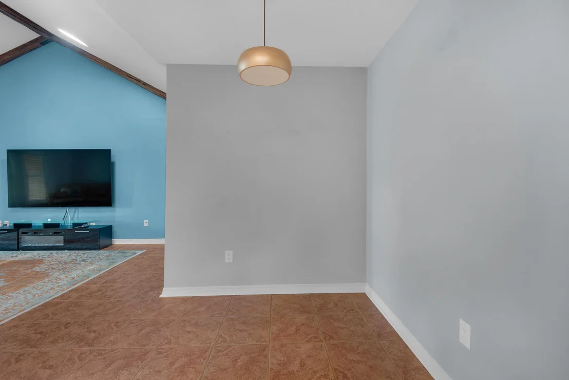 Photo of 1930 Edgewood Drive