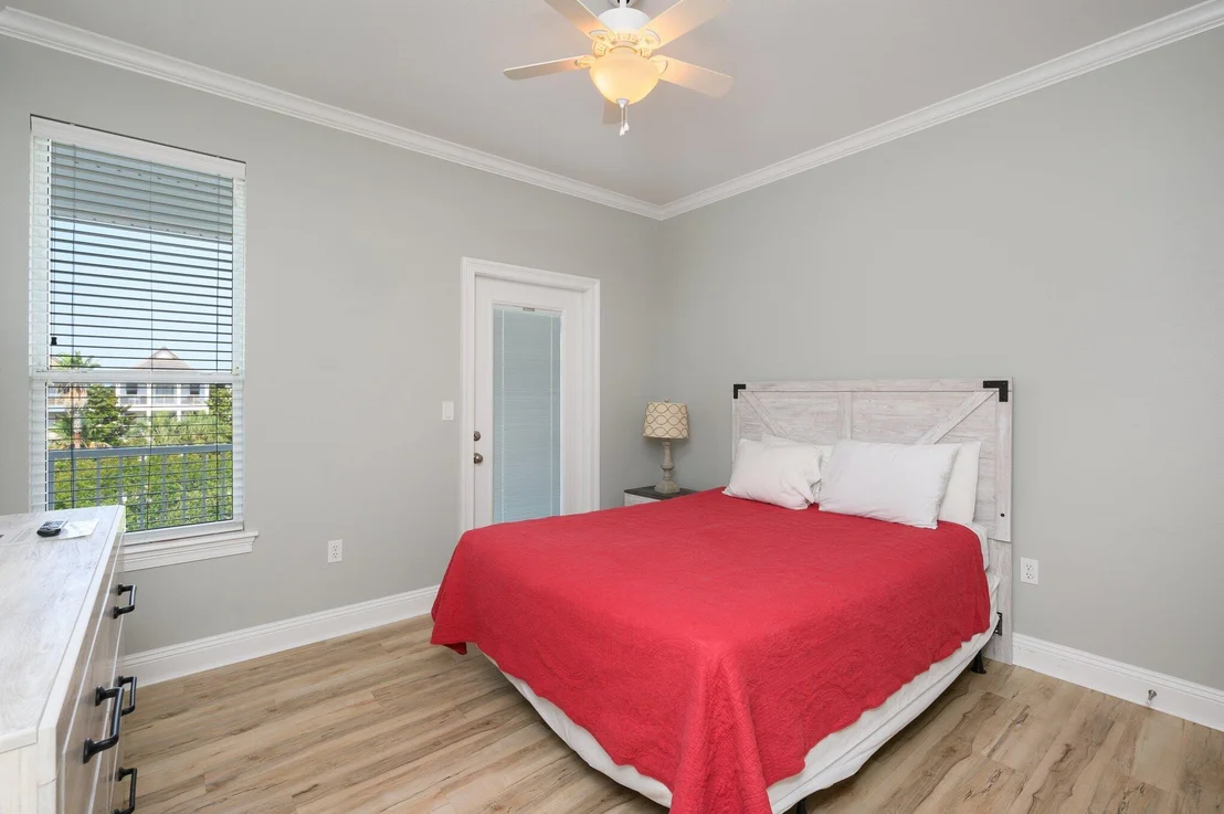 Photo of 219 E Grand Key Loop
