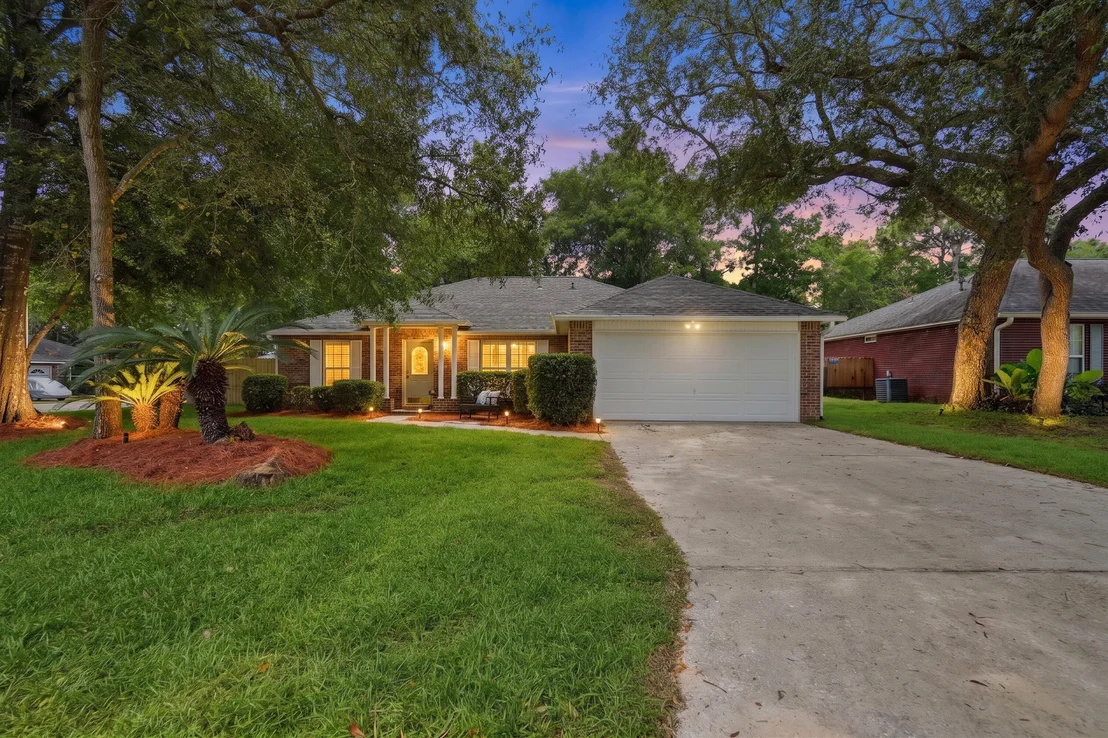 Photo of 2806 Wilson Lane