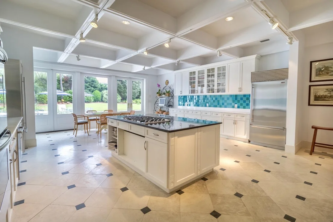 Photo of 333 Emerald Ridge