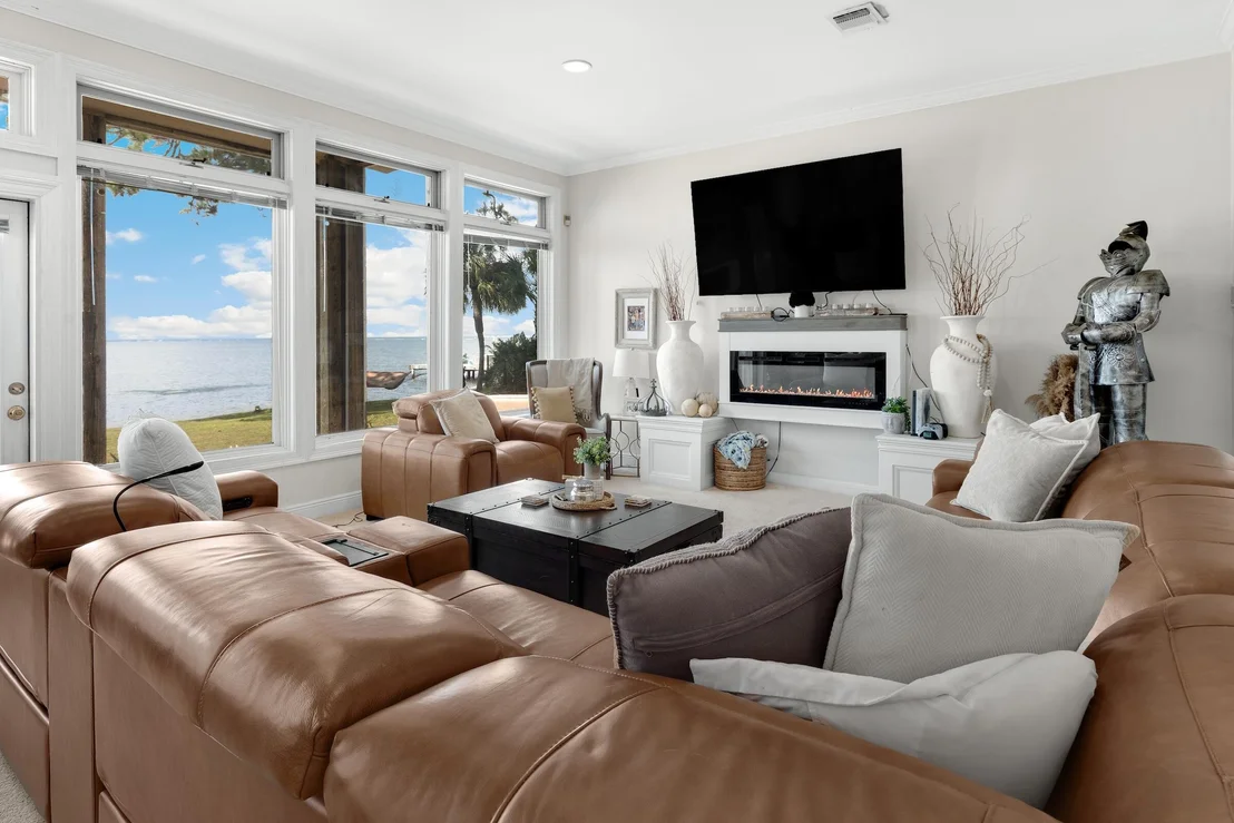 Photo of 3219 Bay Estates Circle