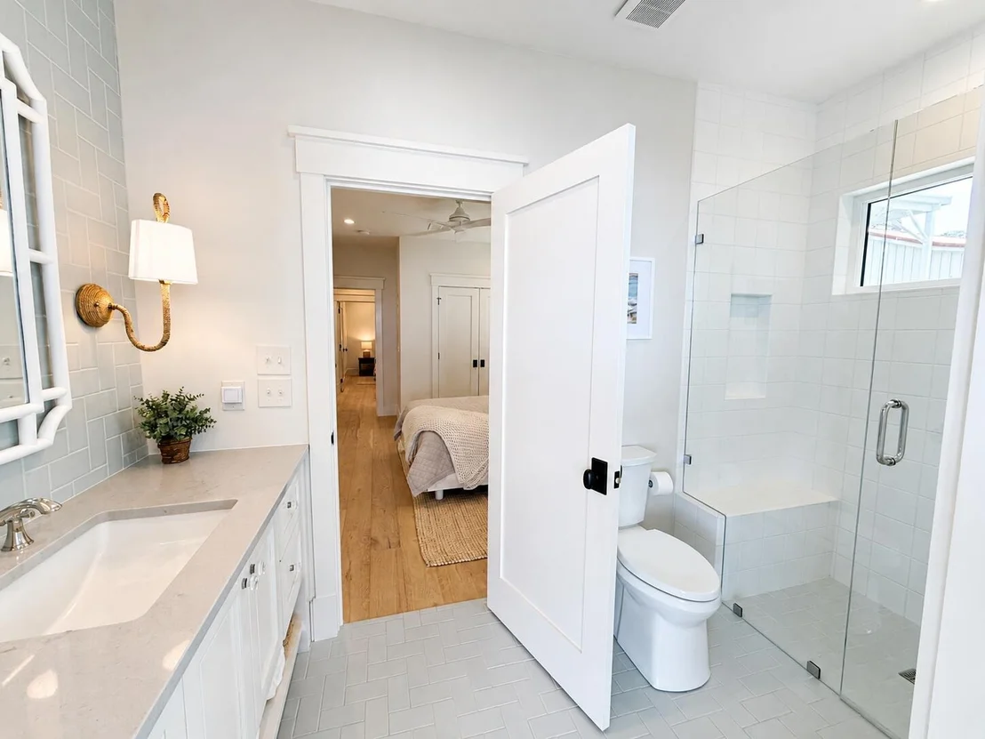 Photo of 932 Shore Drive