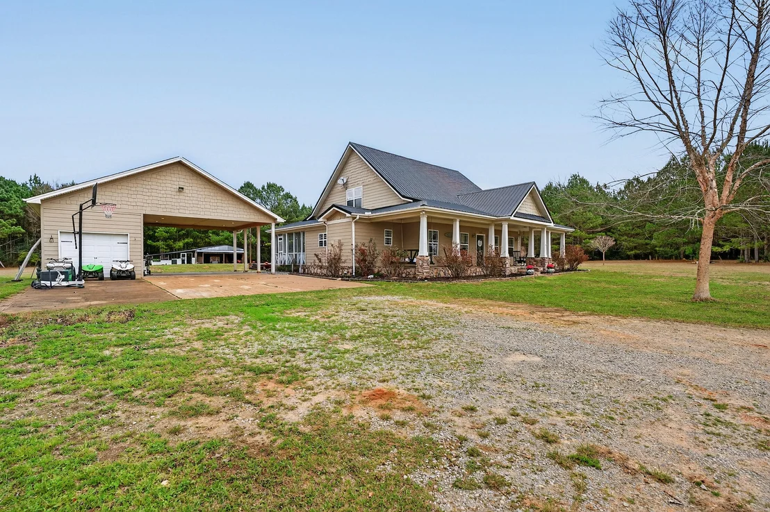 Photo of 7935 Peacock Road