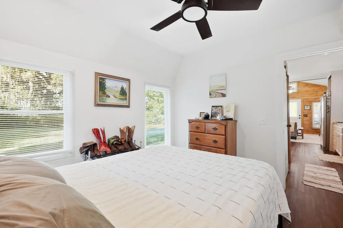 Photo of 348 Eucalyptus Avenue