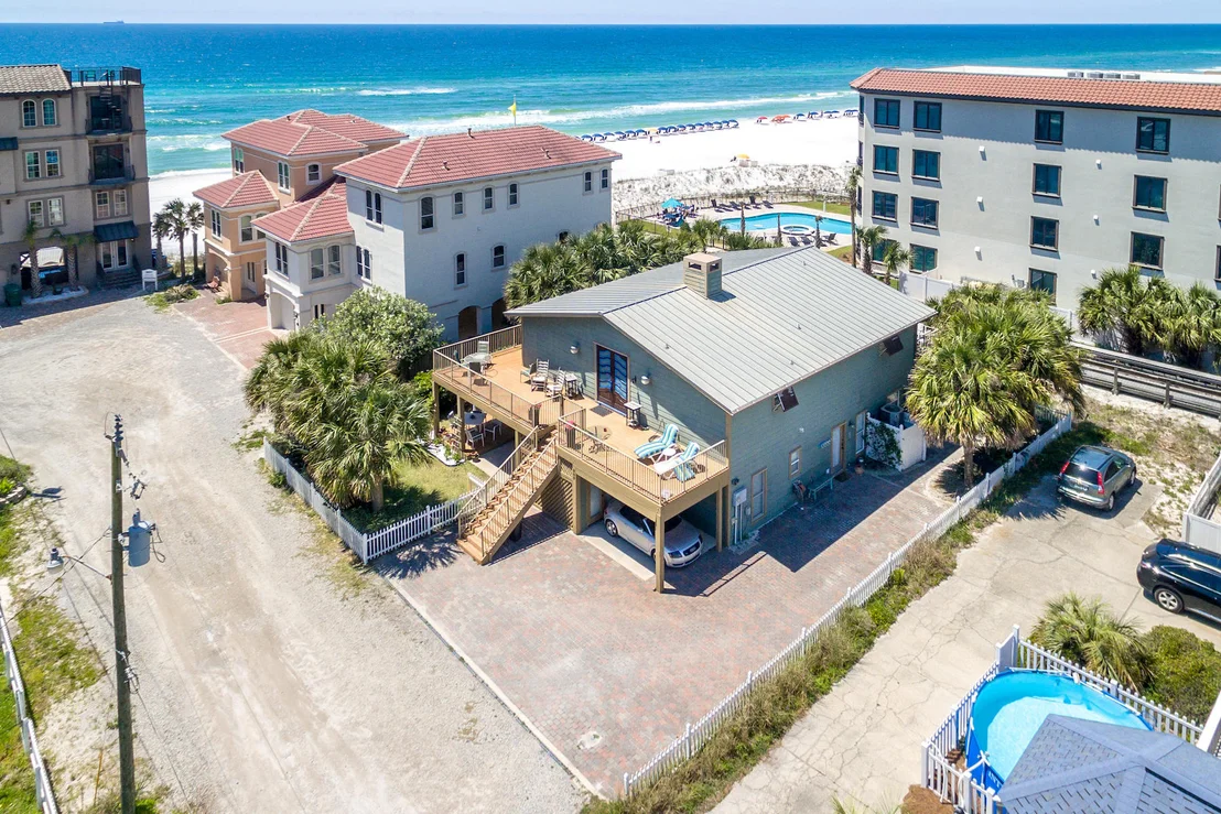 Photo of 208 Norwood Drive