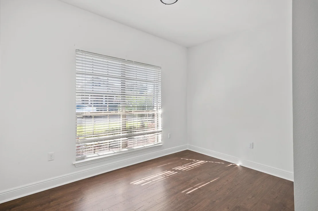 Photo of 333 Bella Boulevard