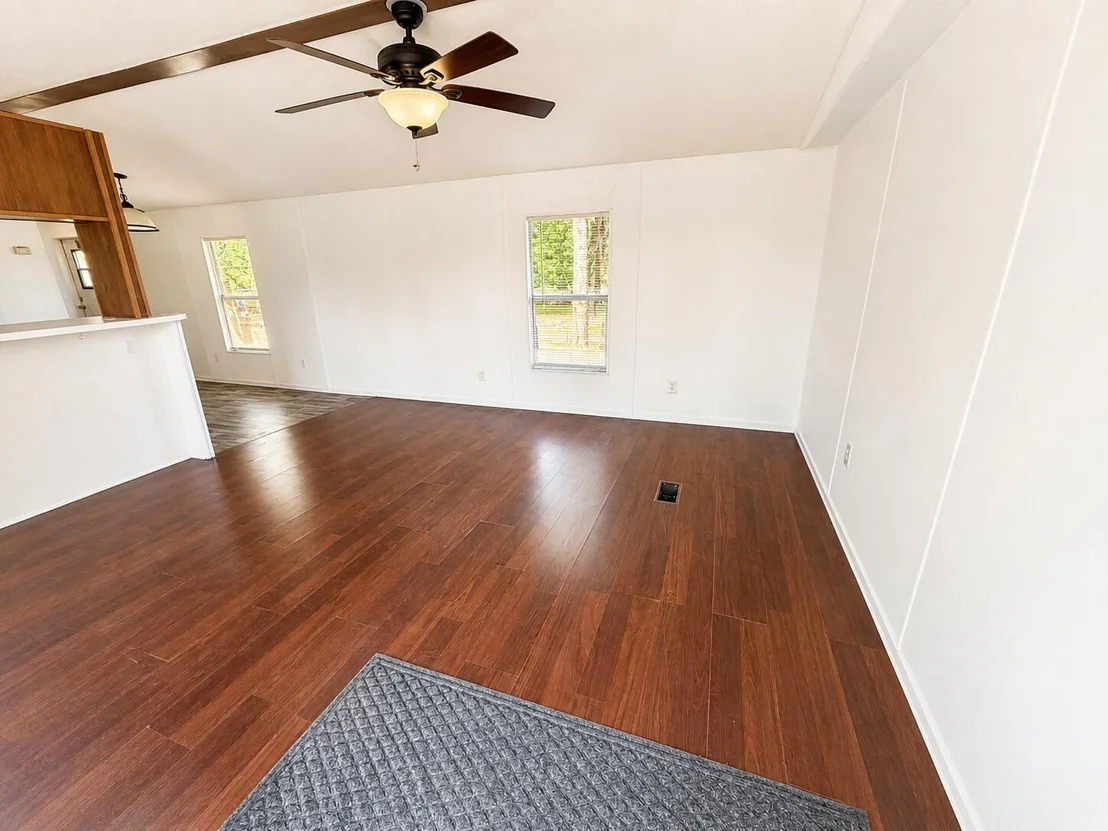 Photo of 1143 4Th Circle