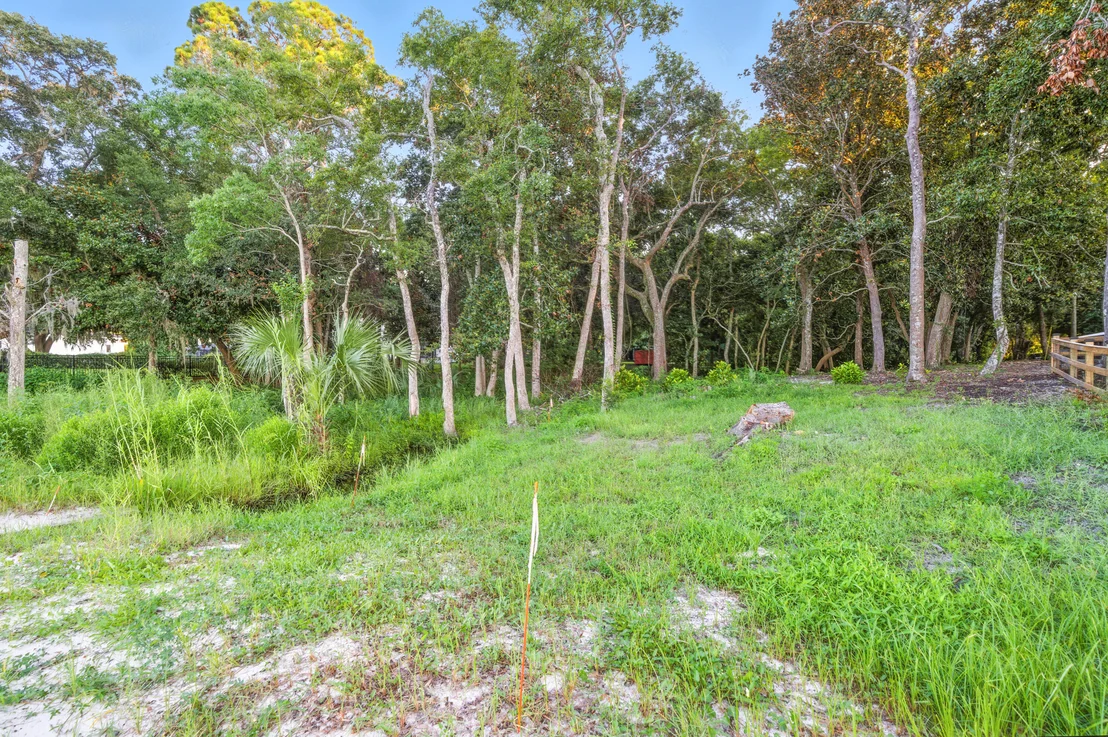 Photo of 3881 Indian Trail