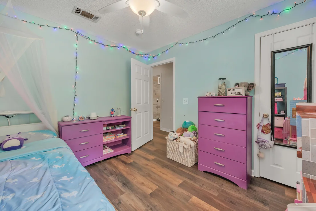 Photo of 5246 Sewell Road