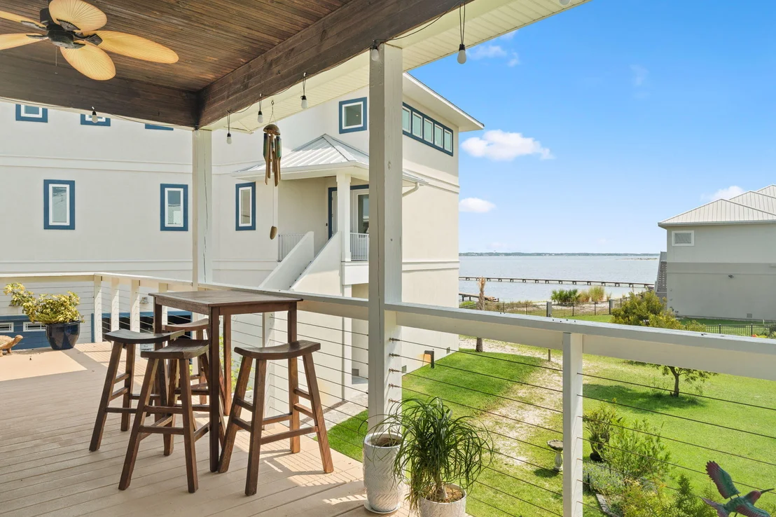 Photo of 1468 Bermuda Drive