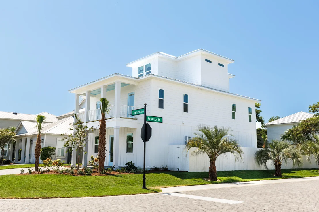Photo of 39 Charlotte Avenue