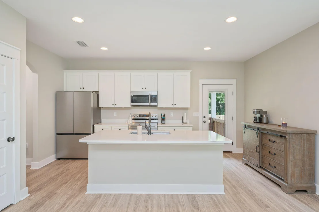 Photo of 3168 Maple Street
