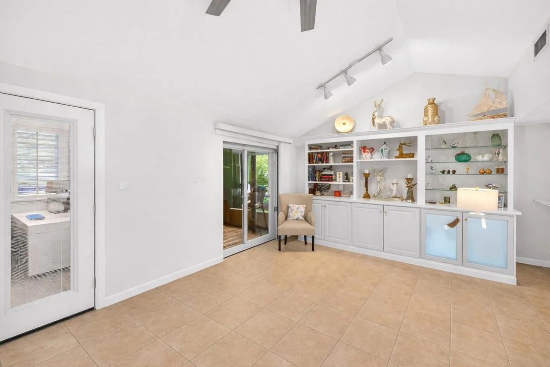 Photo of 397 Linkside Drive