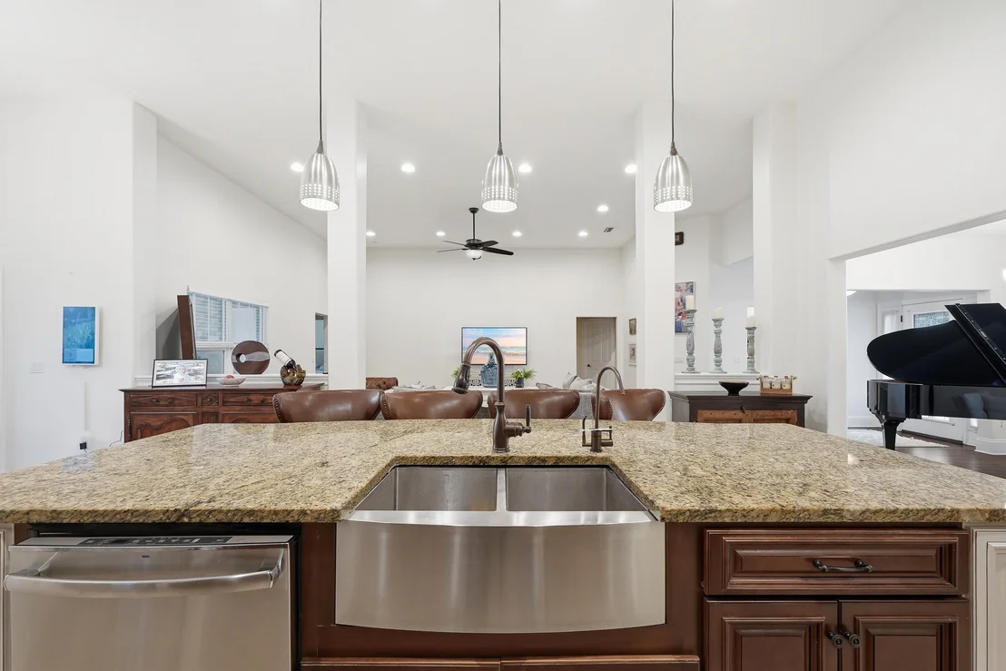 Photo of 4078 Bond Circle