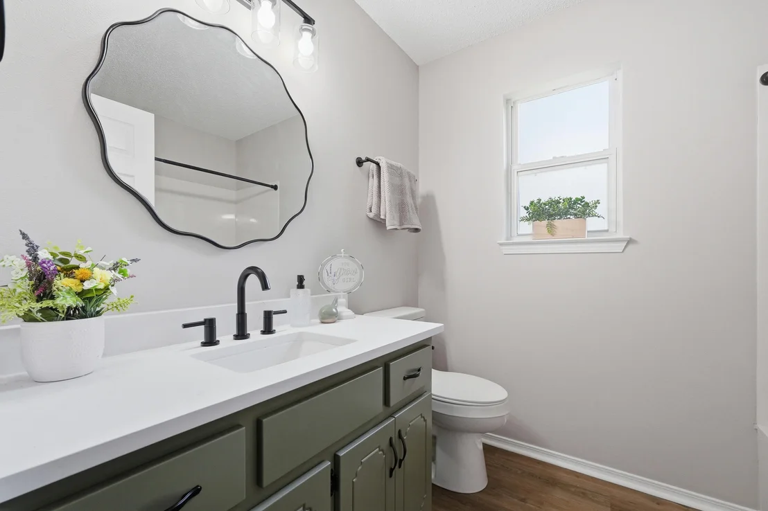 Photo of 2806 Wilson Lane