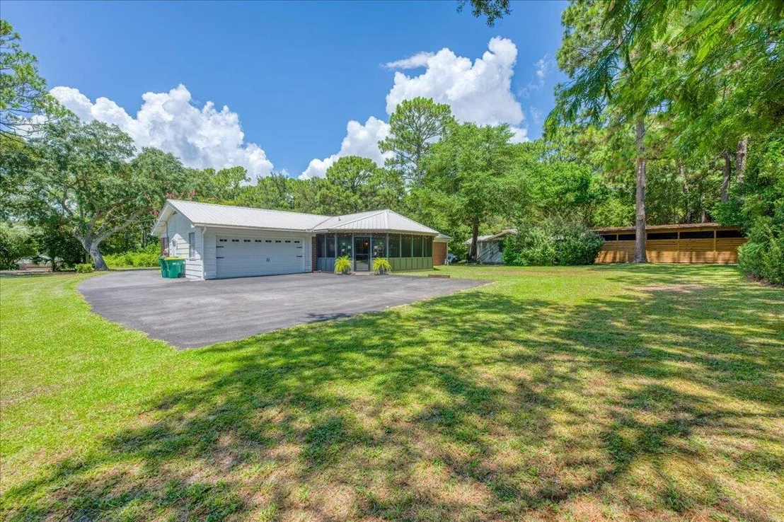 Photo of 8 Longwood Drive