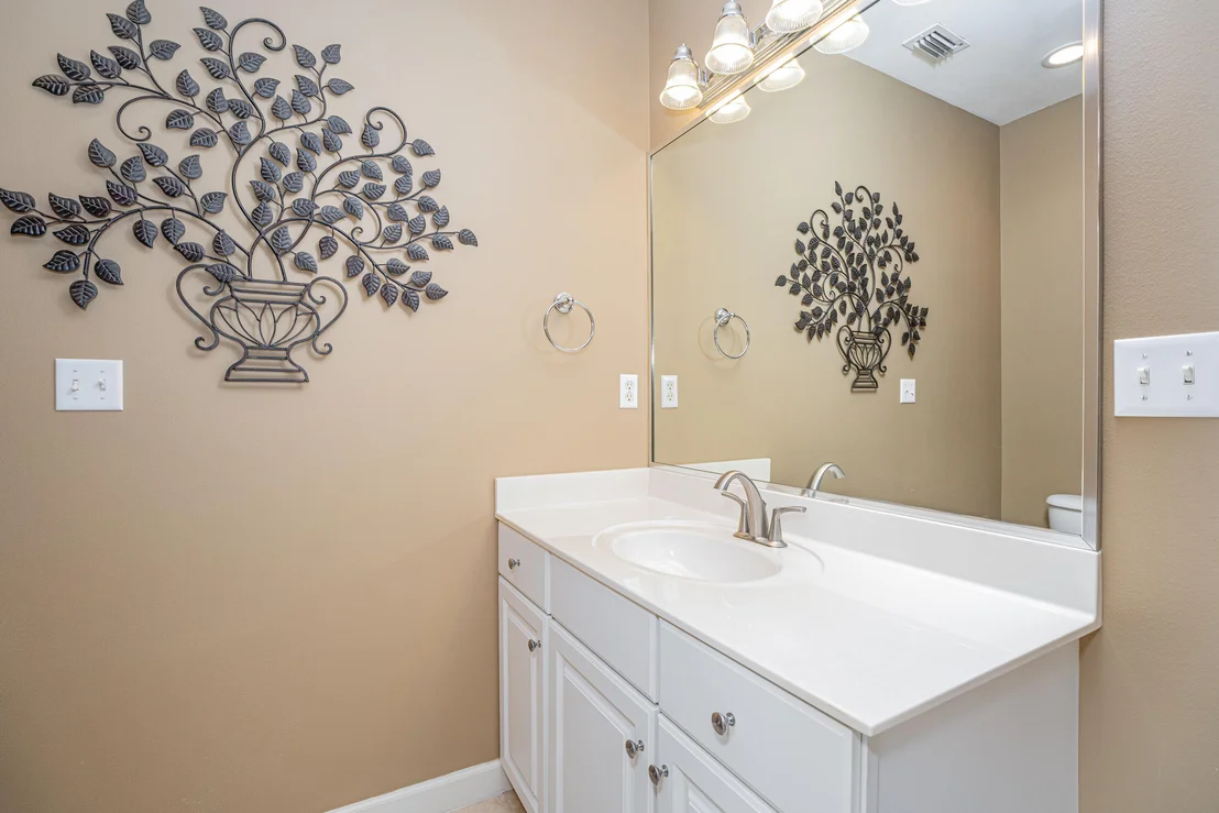 Photo of 2021 Pine Island Circle