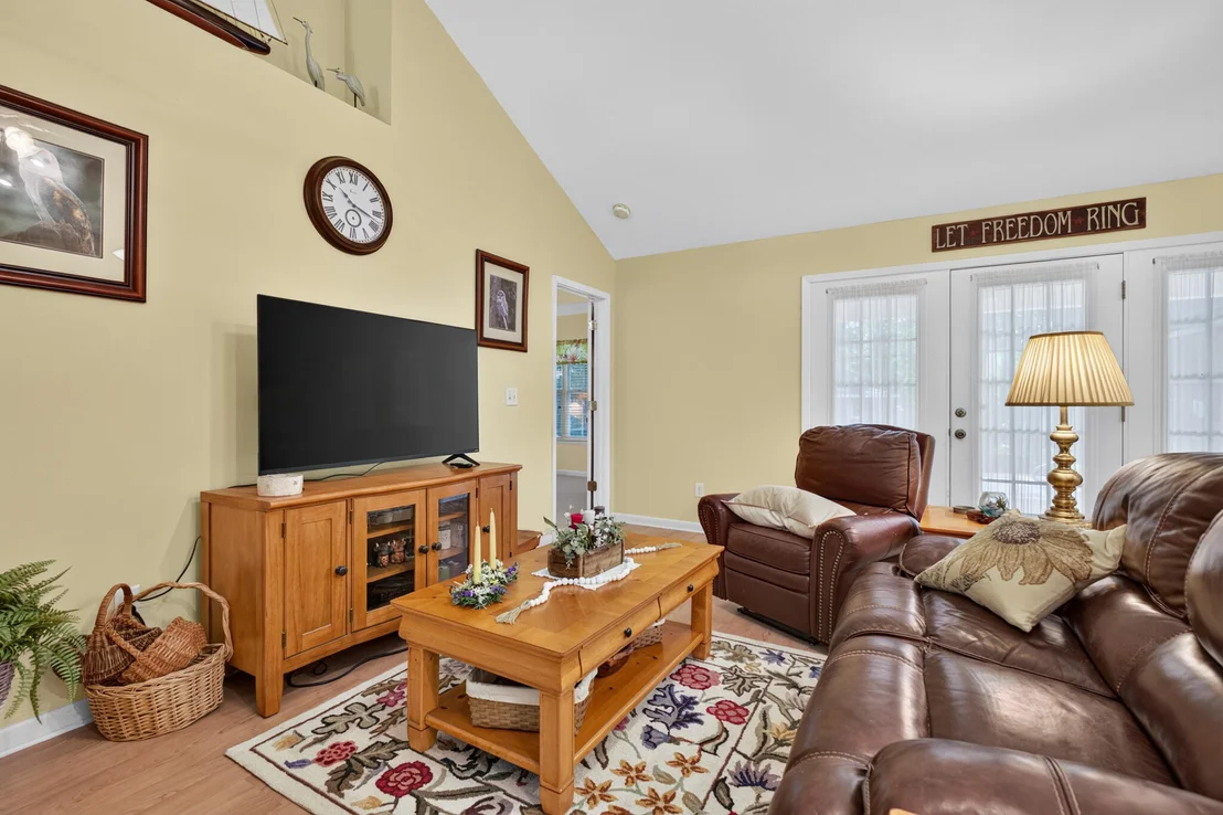 Photo of 6021 Dorchester Place