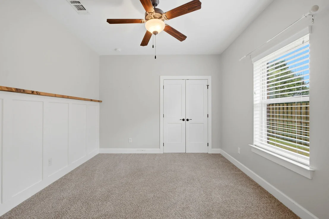 Photo of 5140 Sandy Shores Drive