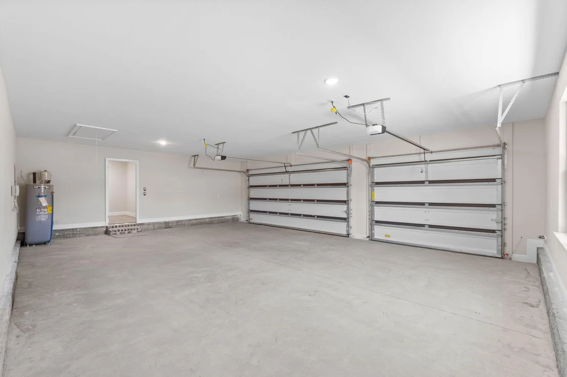 Photo of 2425 Cove Road