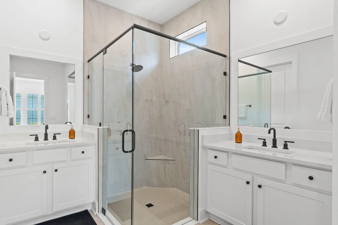 Photo of 184 Ravine Road