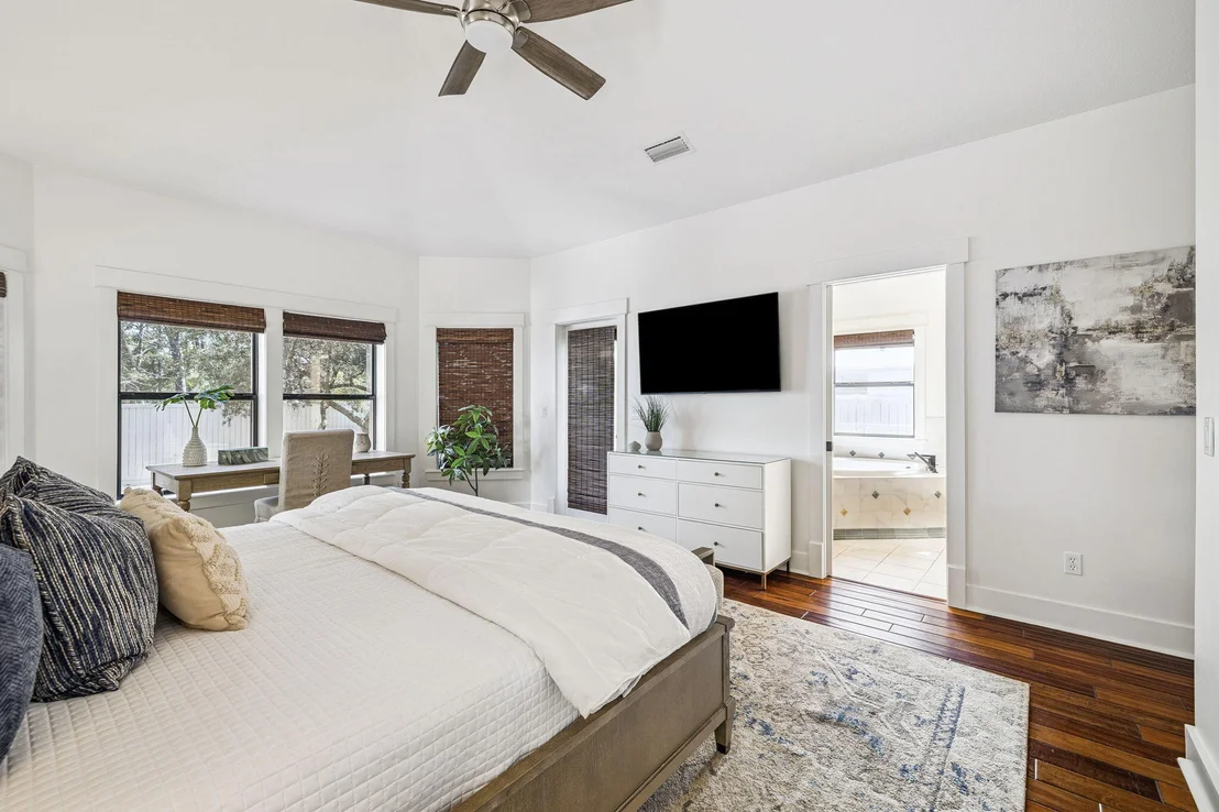 Photo of 76 Crescent Road