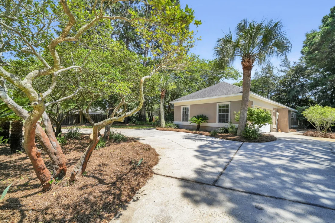 Photo of 4046 Indian Trail
