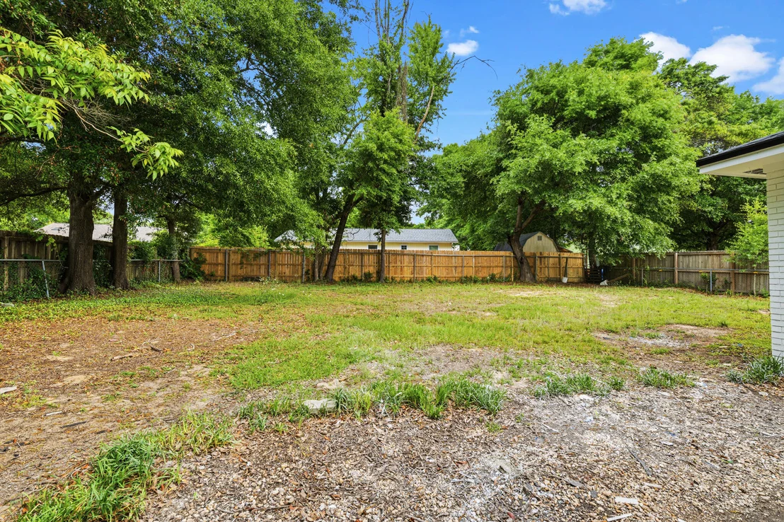 Photo of 103 Jamie Court