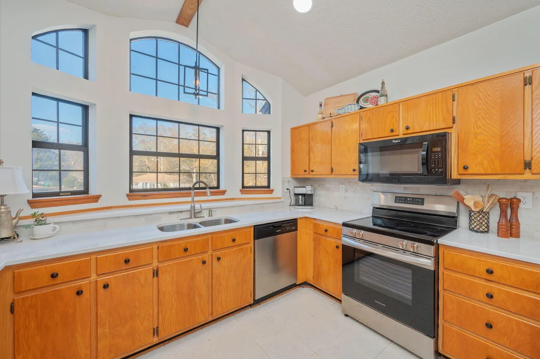 Photo of 125 Claire Drive
