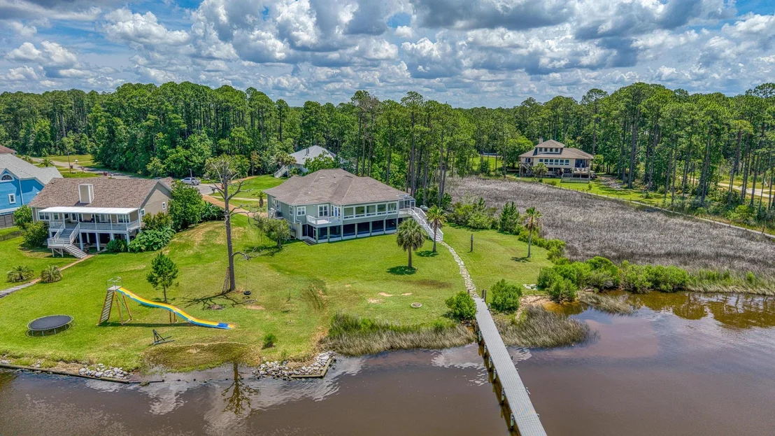 Photo of 4501 Bayside Drive