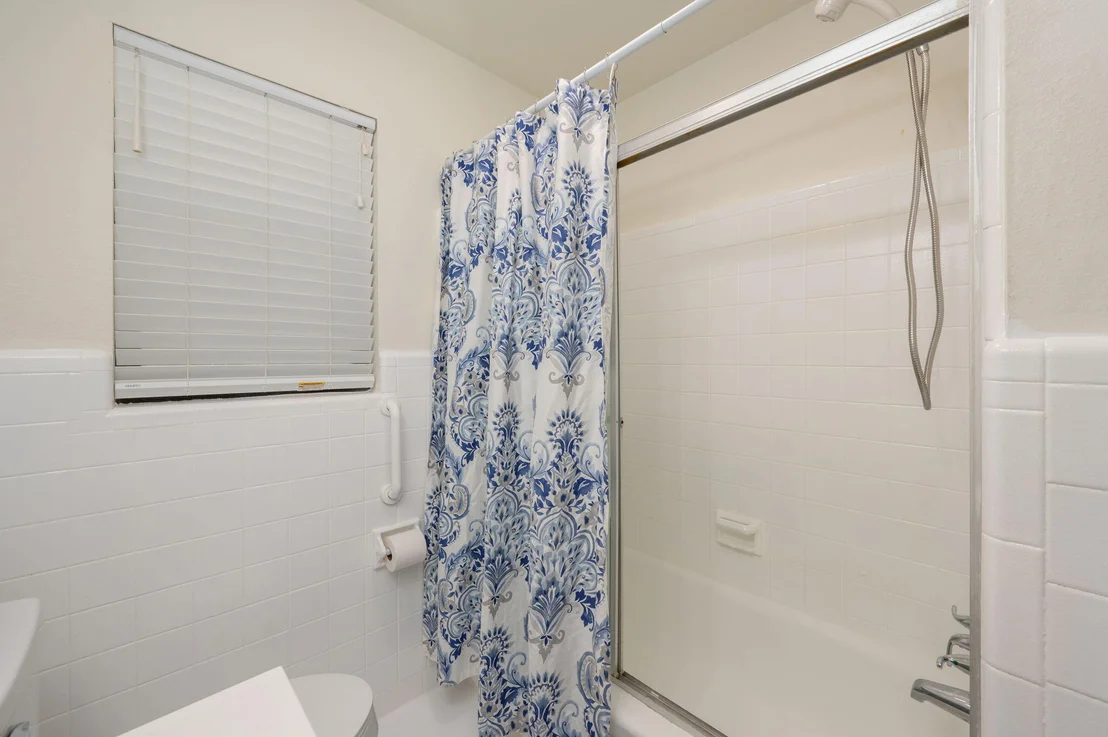 Photo of 431 Andrew Drive