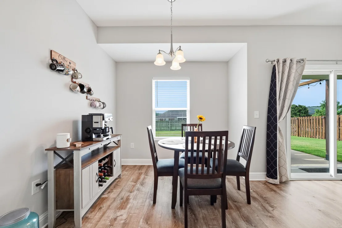 Photo of 5302 Moore Loop